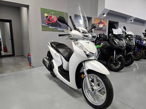 HONDA SH 300IE, ABS, 2016Г. →