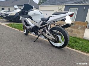 HONDA CBR 929 RR FIREBLADE