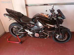 VEND OU ÉCHANGE SUZUKI B-KING