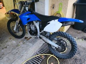 250 YZF