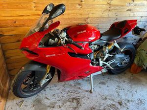 DUCATI PANIGALE 1199S 2012 13000KMS