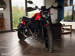DUCATI SCRAMBLER A2 ZERO CHUTE ET SOUS GARANTIE