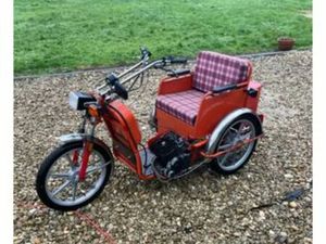 TRICYCLE 50 CC