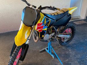 SUZUKI RM 85
