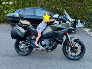 MULTISTRADA V2S TRAVEL&URBAN 2025