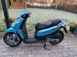 PIAGGIOP CARNABY 125 ES