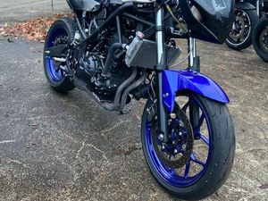 YAMAHA YZF R3