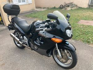 VENDS SUZUKI 750 GSXF