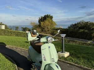 VESPA PRIMAVERA 2023