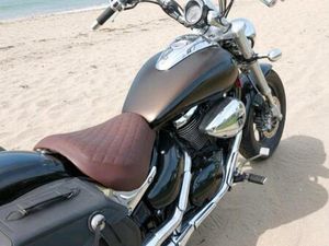 SUZUKI INTRUDER 800