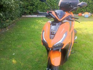 LUXXON MAXXITY ROLLER 125I IN NEUWERTIGEN ZUSTAND