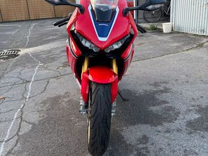 HONDA CBR 1000 RR SP1 FIREBLADE SC77