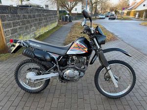 SUZUKI DR 125 SE 1 JAHR GEWÄHRLEISTUNG