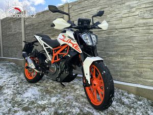 KTM DUKE 390