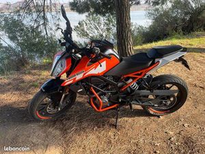 KTM DUKE