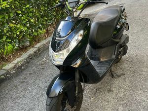 SCOOTER PEUGEOT STREETZONE