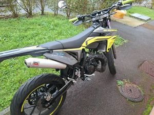 MOTO 49.9 CM3 SHERCO