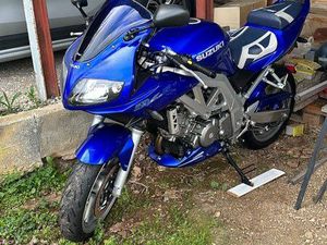 SUZUKI SVS 650, SV650S