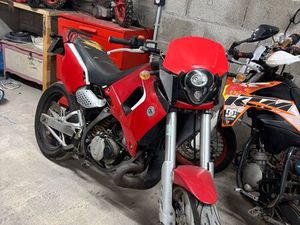 CAGIVA SUPERCITY