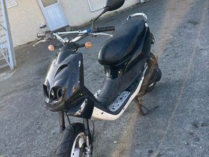 SCOOTER 50 CC À VENDRE DANS L’ÉTAT