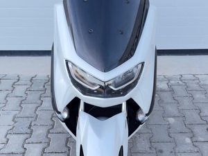 YAMAHA NMAX - 22