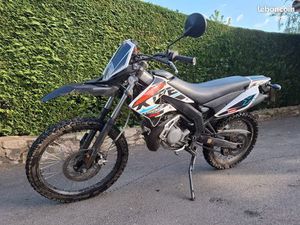 MOTO DERBI