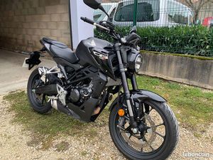 HONDA CB125R (2025) – 1ÈRE MAIN – ÉTAT PROCHE DU NEUF