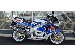 SUZUKI GSX-R 750 SRAD (LWJ569) - BYTBIL.COM ◊