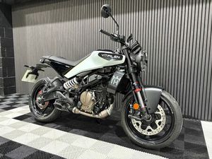 2025 HUSQVARNA VITPILEN 401 A VENDRE