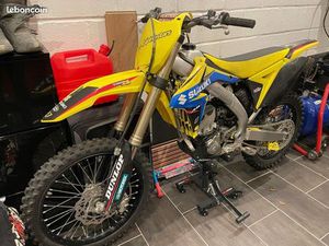 SUZUKI RMZ 250 2017
