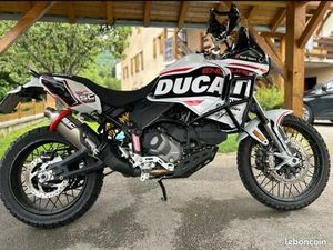 DUCATI DESERT X