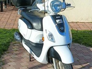 SCOOTER SYM 125