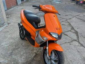 ② GILERA RUNNER 50 CC