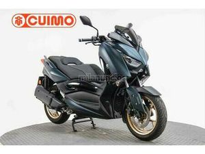 YAMAHA - XMAX 300