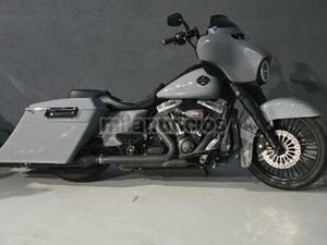 HARLEY DAVIDSON - TOURING STREET GLIDE