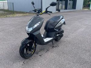 SCOOTER PEUGEOT STREETZONE