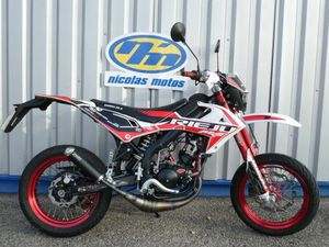 RIEJU MRT TROPHY 50SM 2024 49 CM3 | MOTO SUPER MOTARD | 10 313 KM | BLANC | 07100 ANNONAY