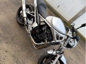 SUZUKI GSF 650 BANDIT N -2006