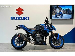 SUZUKI GSX-8S