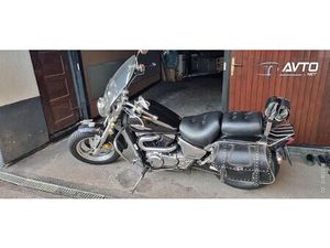 SUZUKI MARAUDER VZ 800