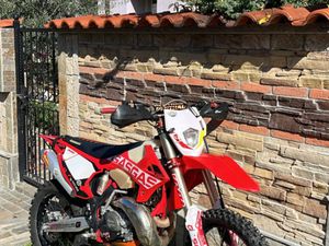 GASGAS EC EC 300 GP →