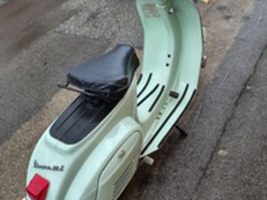 VESPA SPECIAL 50