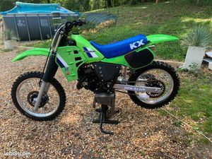 VENDS 125 KAWASAKI 125 KX 84