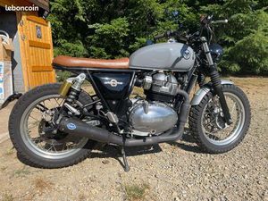 ROYAL ENFIELD INTERCEPTOR 650
