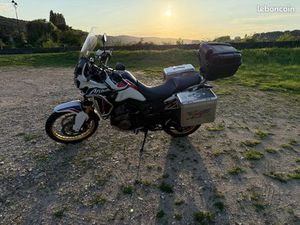 AFRICA TWIN 1000 CRF