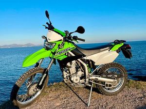 KAWASAKI KLX 250 – 2016 – 8500 KM