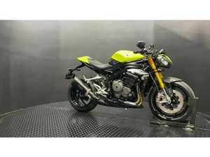 2026 TRIUMPH SPEED TRIPLE 1200 RX TRIUMPH PERFORMANCE YELLOW