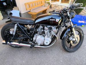 SUZUKI GS 550