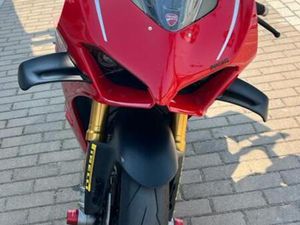 DUCATI - PANIGALE V4S