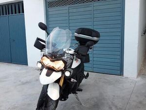 TRIUMPH - TIGER 800 ABS